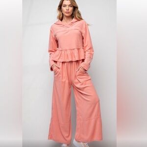 EASEL TOWEL KNIT PULLOVER HOODIE AND PANTS 
-MATCHING SET